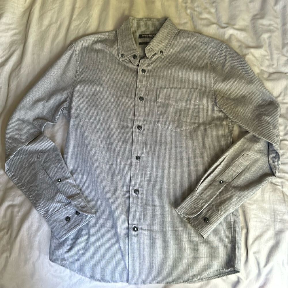 Banana Republic Luxe Flannel Slim Fit Button Down - Men’s Size XS